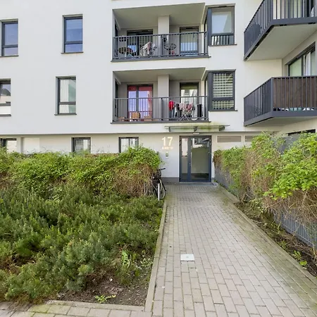 Studio In Jezyce Near City Centre By Renters * Poznań